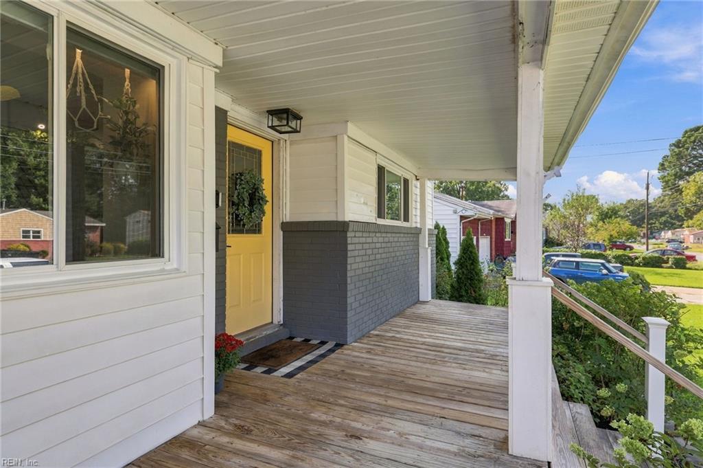420 Taldan Ave Property Photo 4