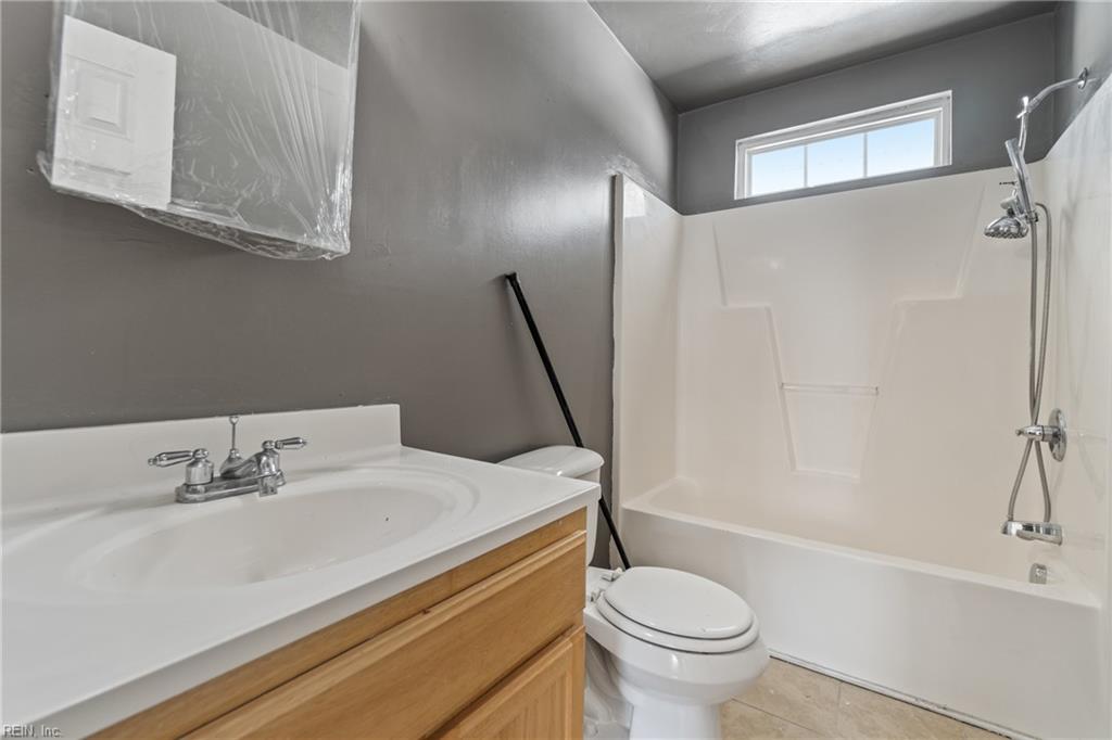 207 Gilmerton Ave Property Photo 15