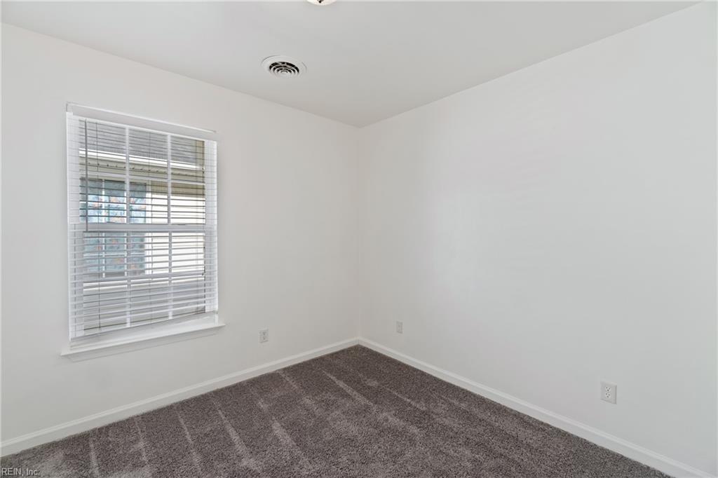 207 Gilmerton Ave Property Photo 16