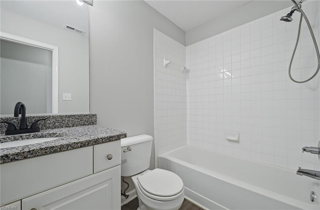 3101 Strata Ct Property Photo 44