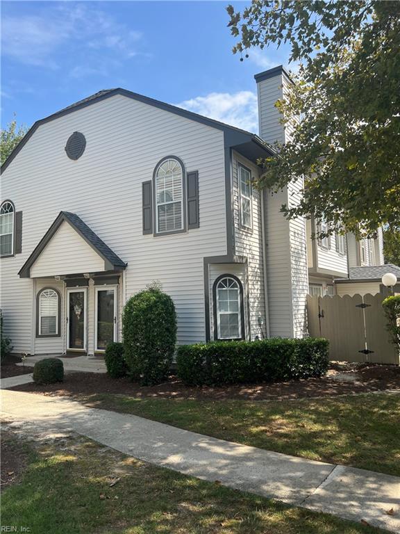 4924 Shallowford CIR