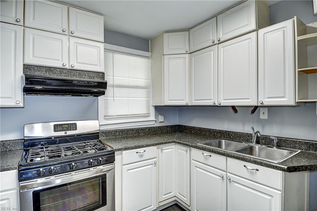 2202 Willow Wood Dr Property Photo 21