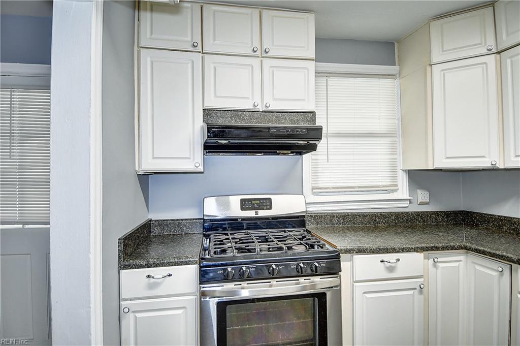 2202 Willow Wood Dr Property Photo 22