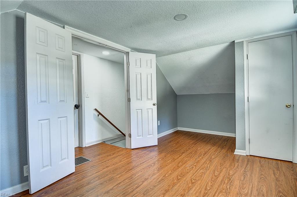 2202 Willow Wood Dr Property Photo 31