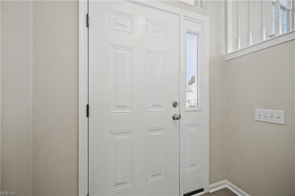 415 Prince Phillip Ct Property Photo 5