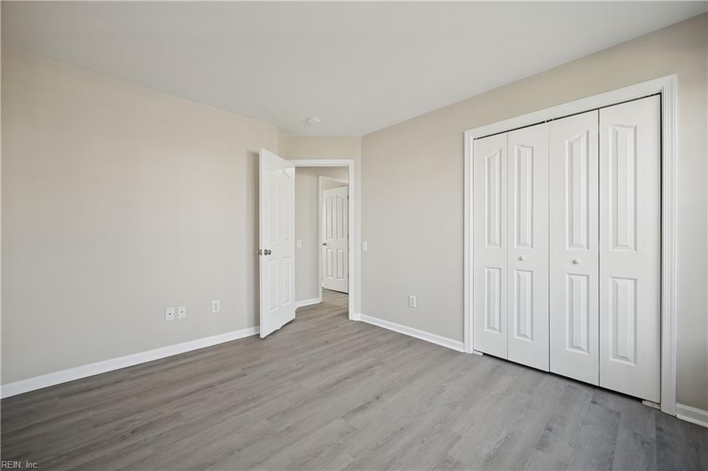 415 Prince Phillip Ct Property Photo 13