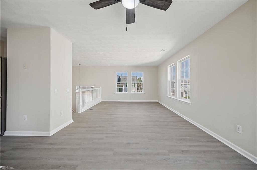 415 Prince Phillip Ct Property Photo 18