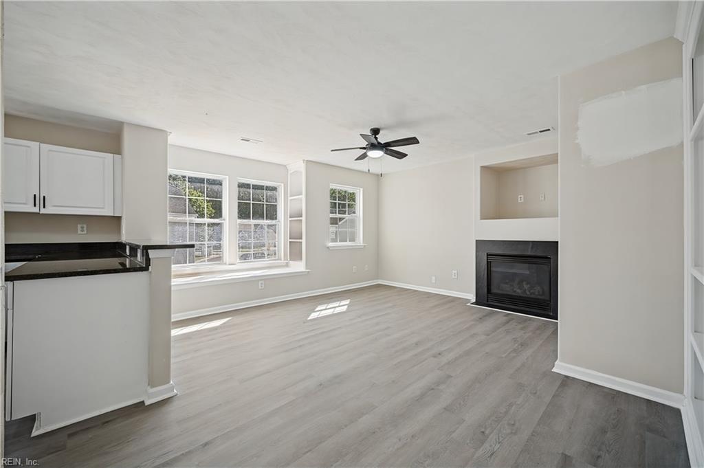 415 Prince Phillip Ct Property Photo 28