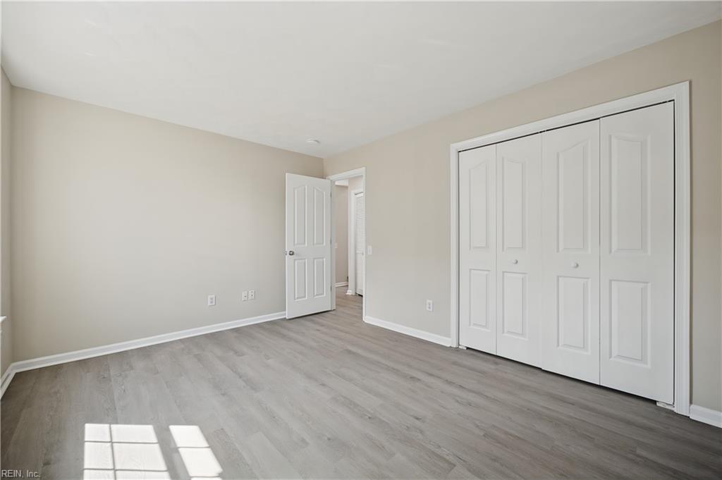 415 Prince Phillip Ct Property Photo 32
