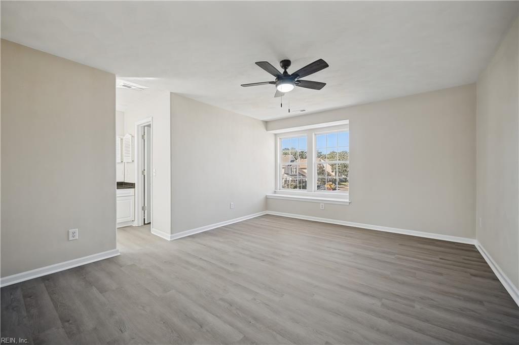415 Prince Phillip Ct Property Photo 33