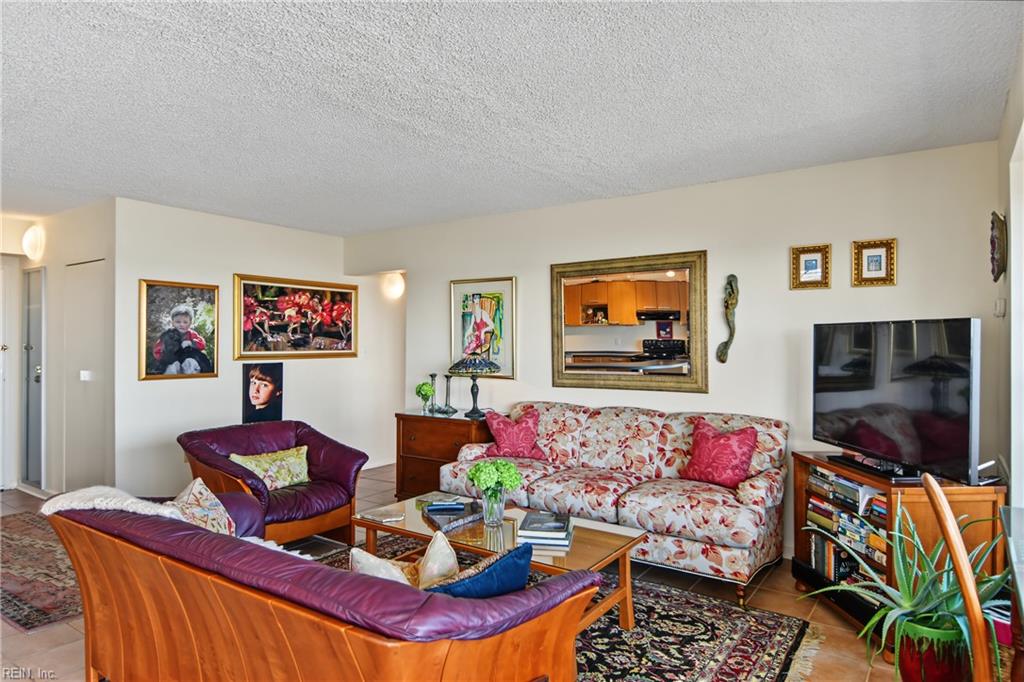 3558 Shore Dr Property Photo 20