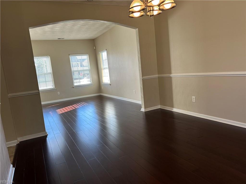 1000 Halter Arch Property Photo 10