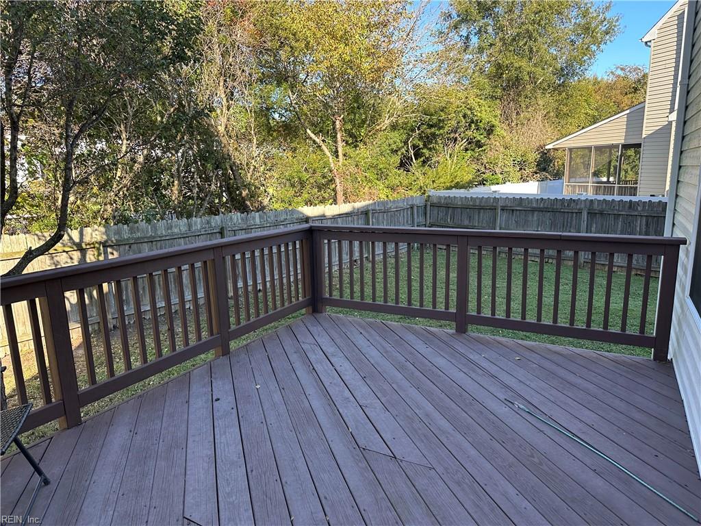 1000 Halter Arch Property Photo 25
