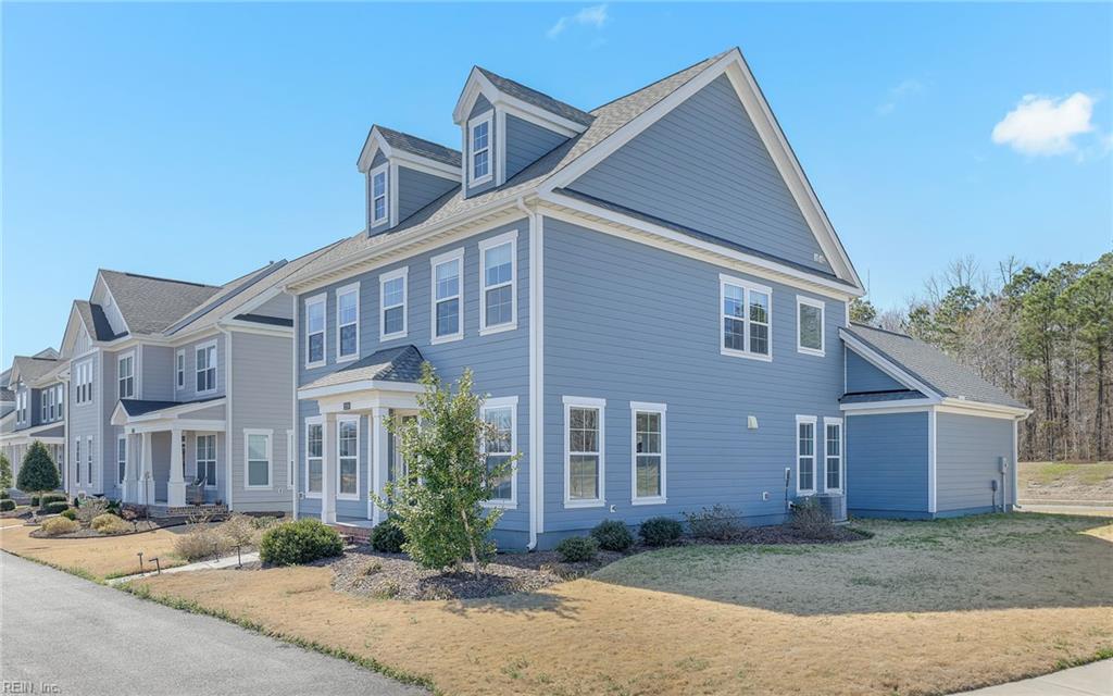 2216 Hampton Roads Pw Property Photo 4