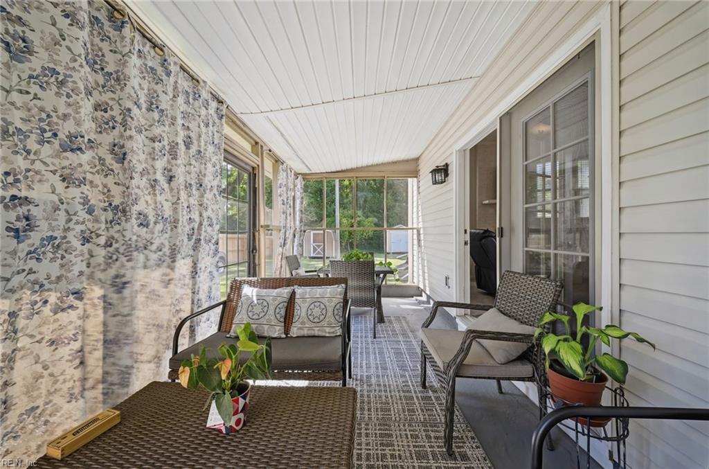 2924 Taylor Rd Property Photo 17