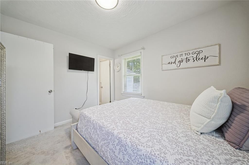 2924 Taylor Rd Property Photo 22