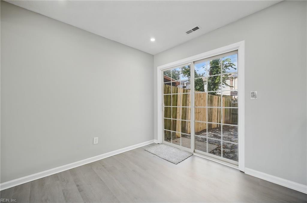 1027 Commonwealth Pl Property Photo 11