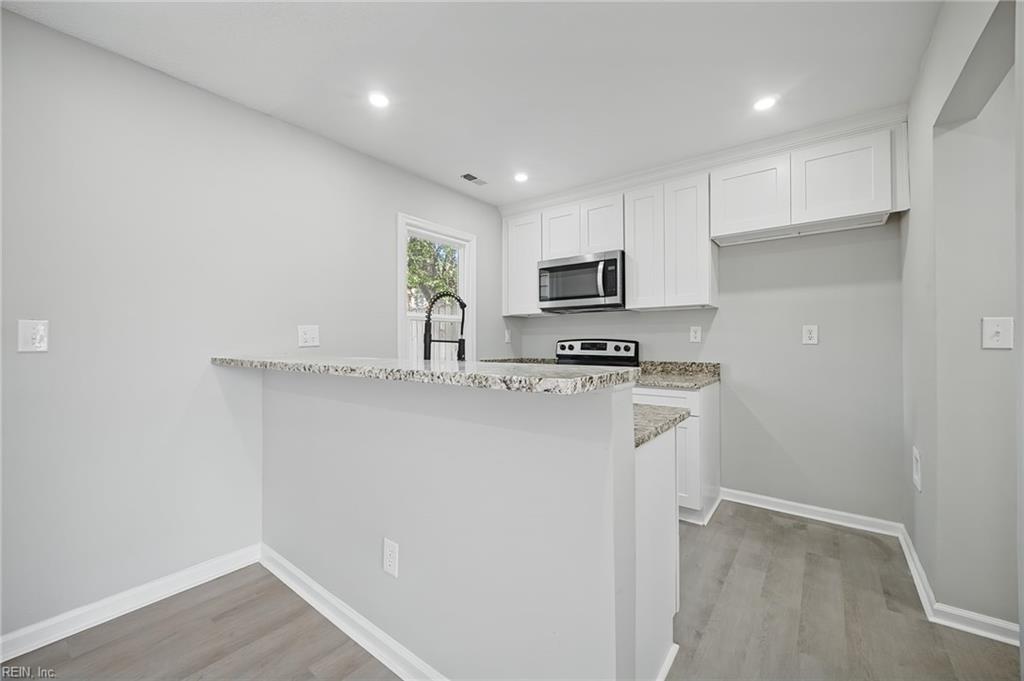 1027 Commonwealth Pl Property Photo 13