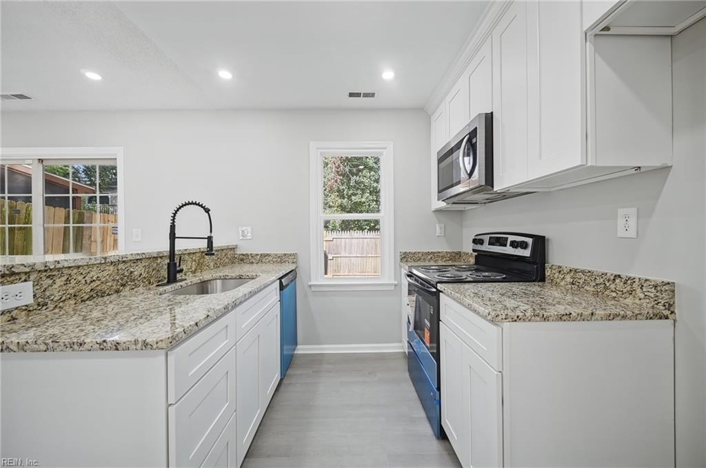 1027 Commonwealth Pl Property Photo 15