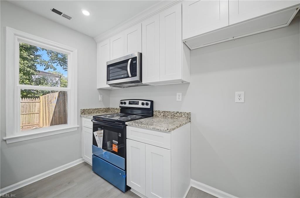 1027 Commonwealth Pl Property Photo 17