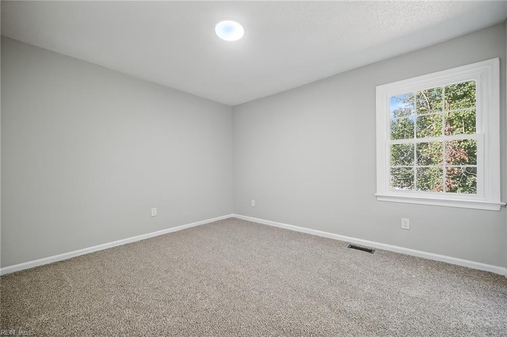 1027 Commonwealth Pl Property Photo 25
