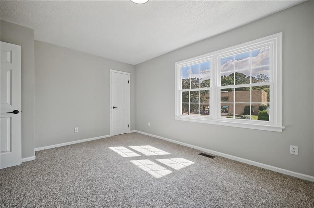 1027 Commonwealth Pl Property Photo 30