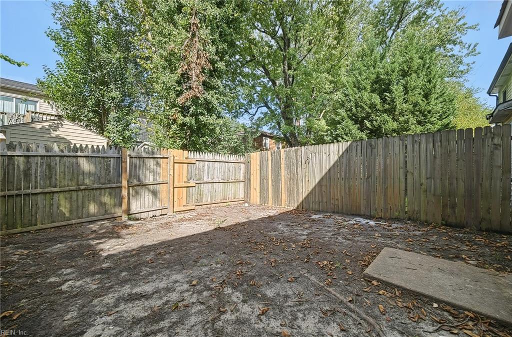 1027 Commonwealth Pl Property Photo 31