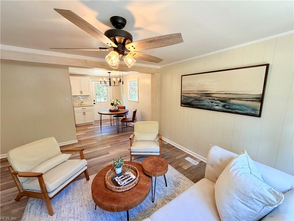 8024 Airport Rd Property Photo 11