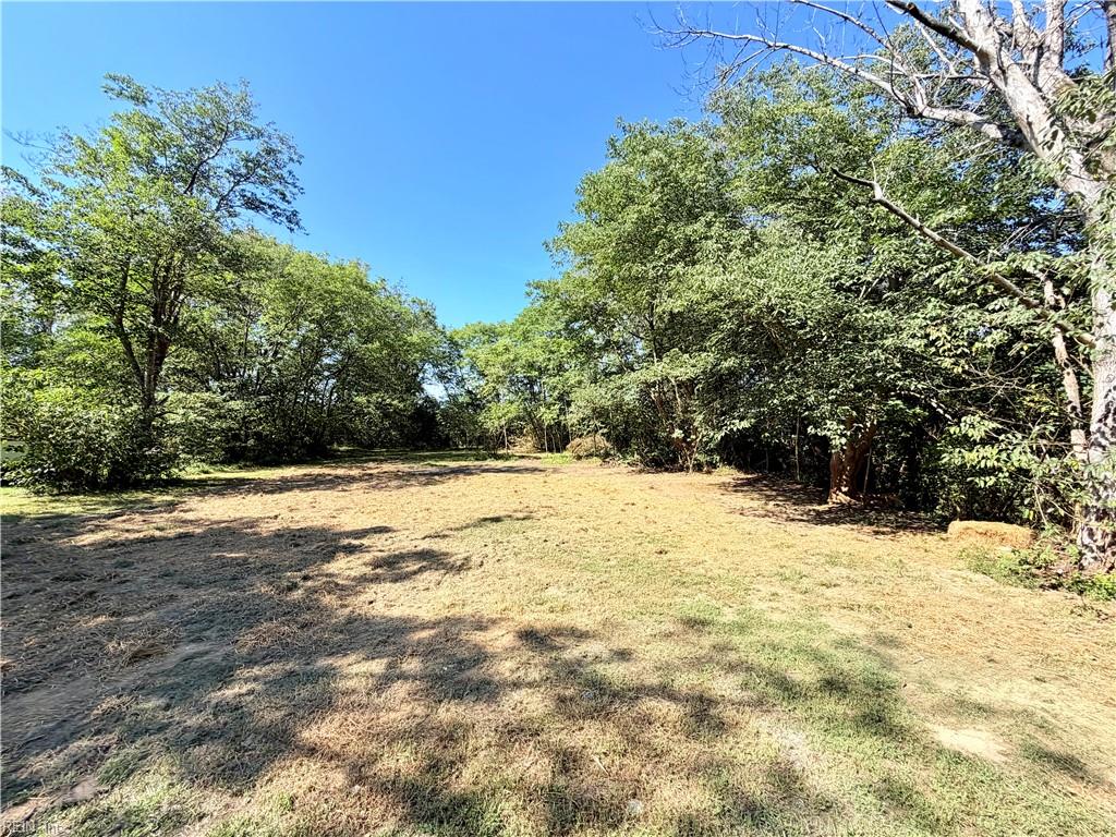 8024 Airport Rd Property Photo 24