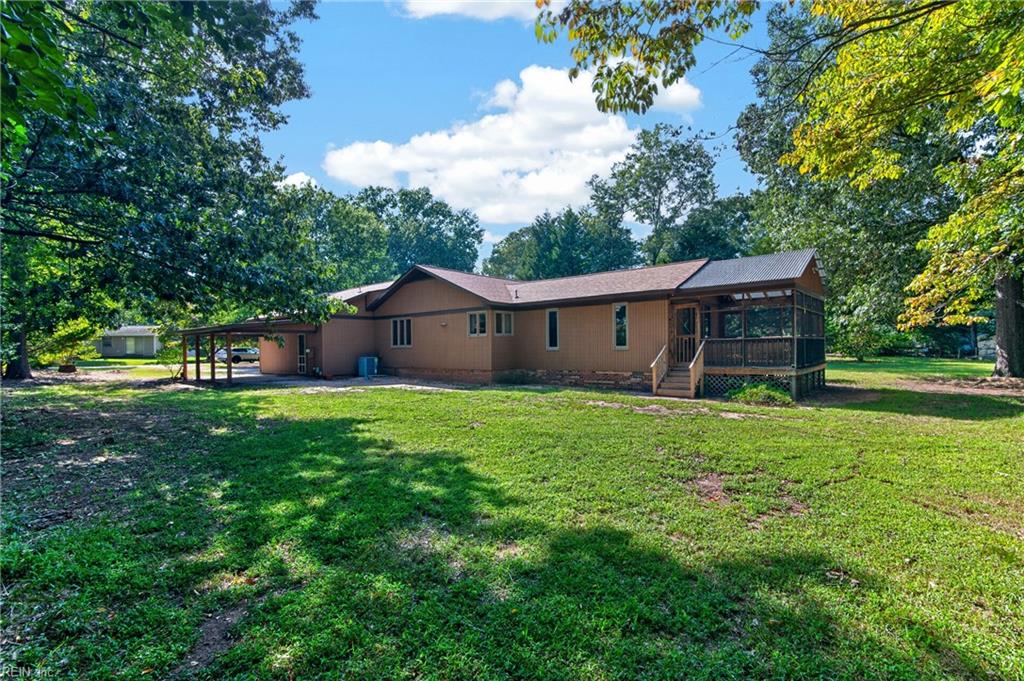 1673 Pine Tree Dr Property Photo 40