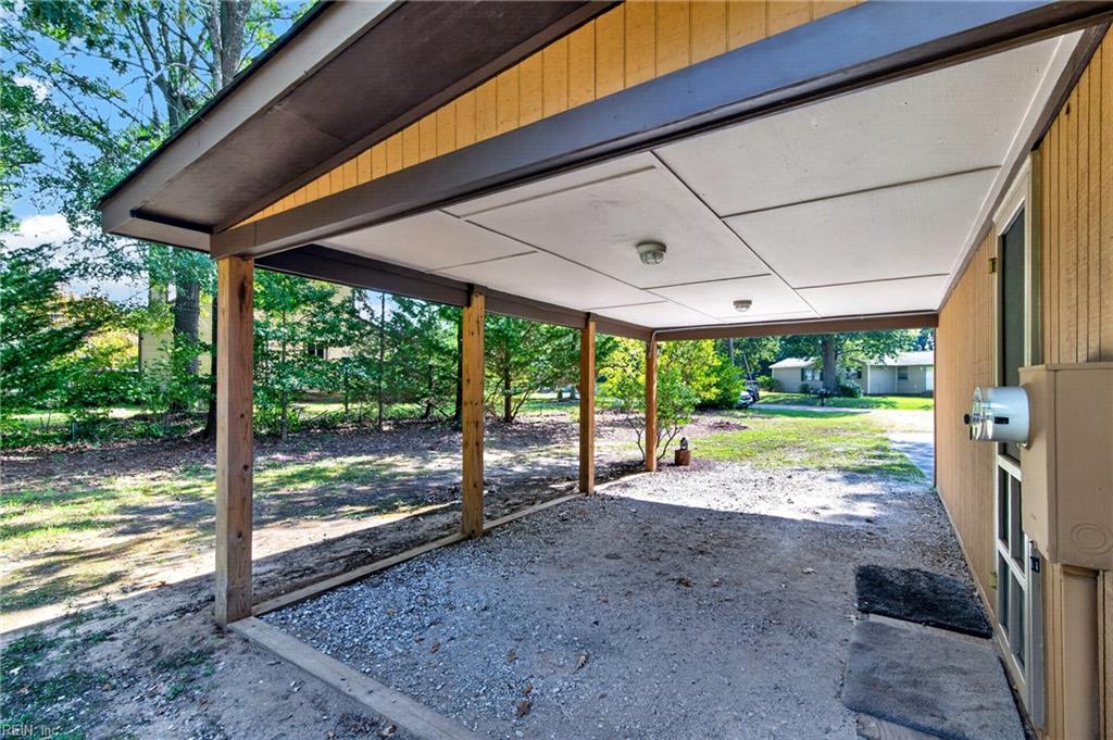 1673 Pine Tree Dr Property Photo 42