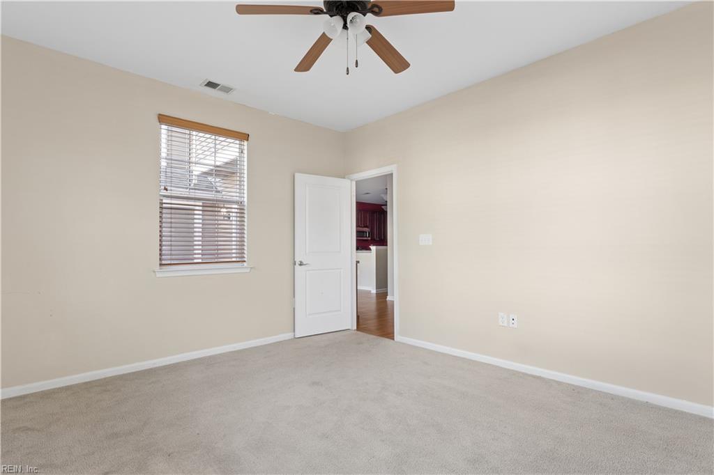 2409 Leytonstone Dr Property Photo 14