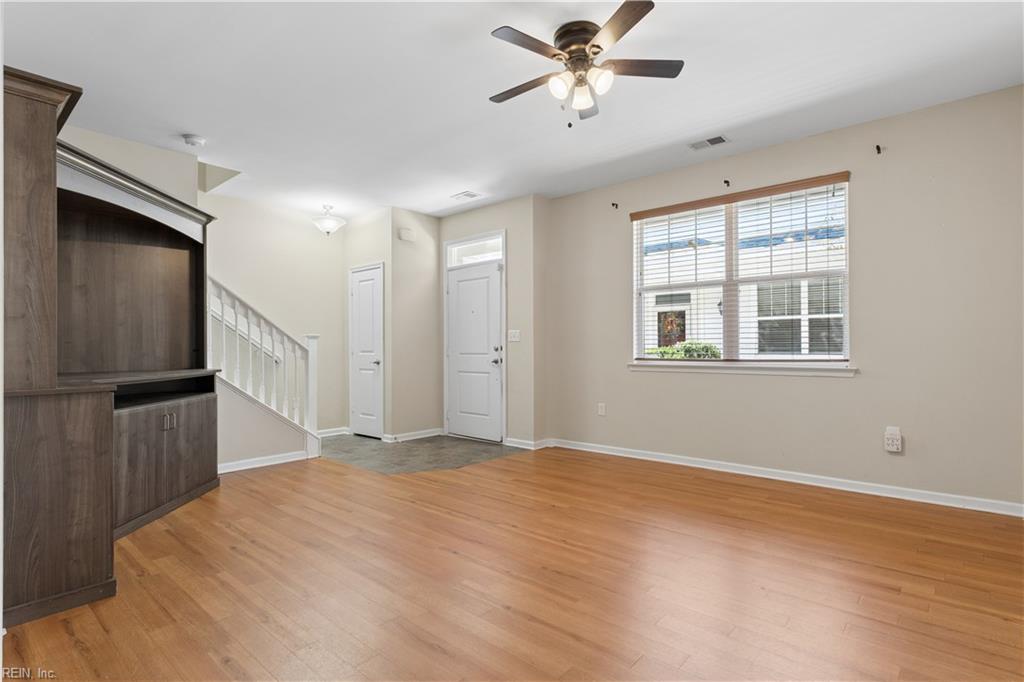 2409 Leytonstone Dr Property Photo 15