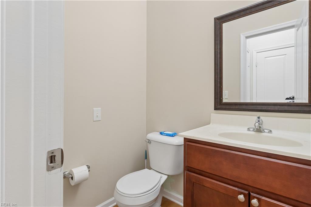 2409 Leytonstone Dr Property Photo 24