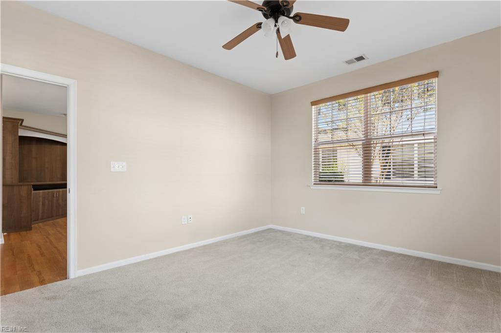 2409 Leytonstone Dr Property Photo 27