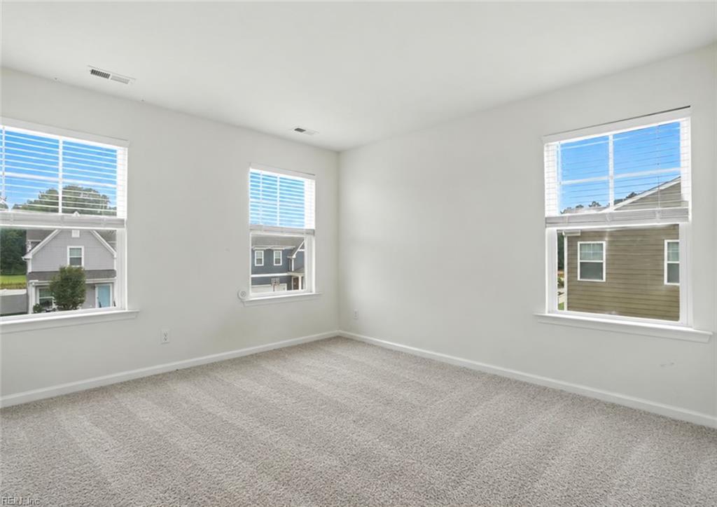 121 Meadows Landing Ln Property Photo 18