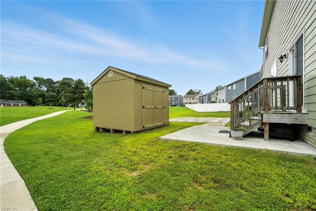 121 Meadows Landing Ln Property Photo 26
