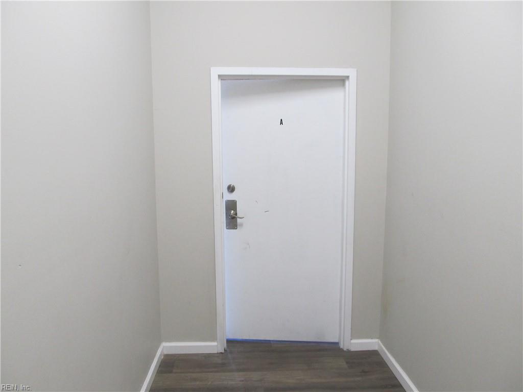 201 E Washington St Property Photo 3
