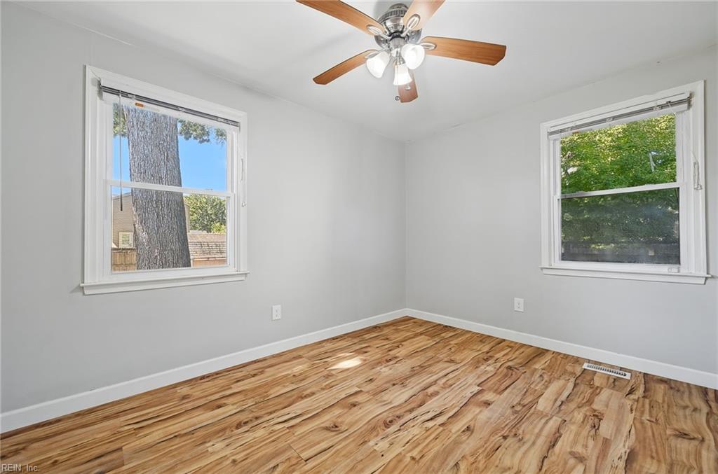 737 Leonard Ln Property Photo 15