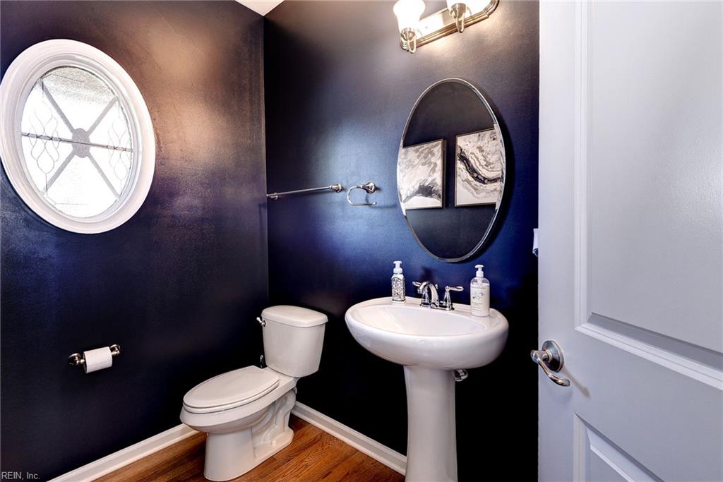 9318 Stonehouse Gln Property Photo 18