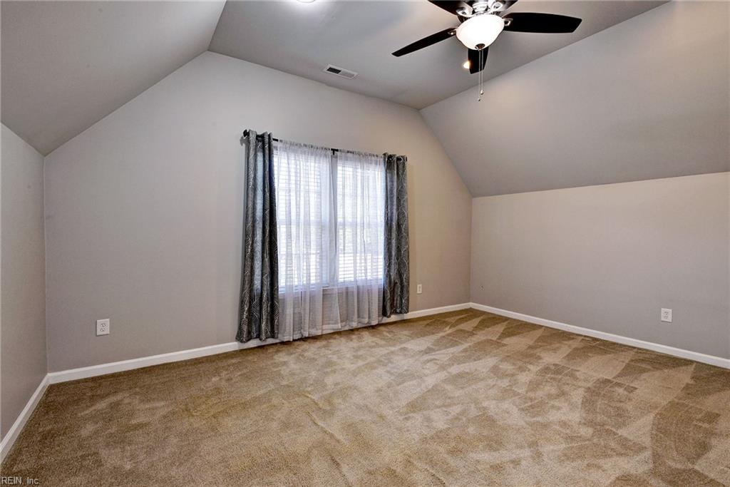 9318 Stonehouse Gln Property Photo 26