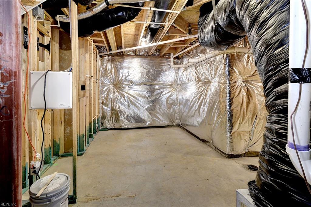 9318 Stonehouse Gln Property Photo 39