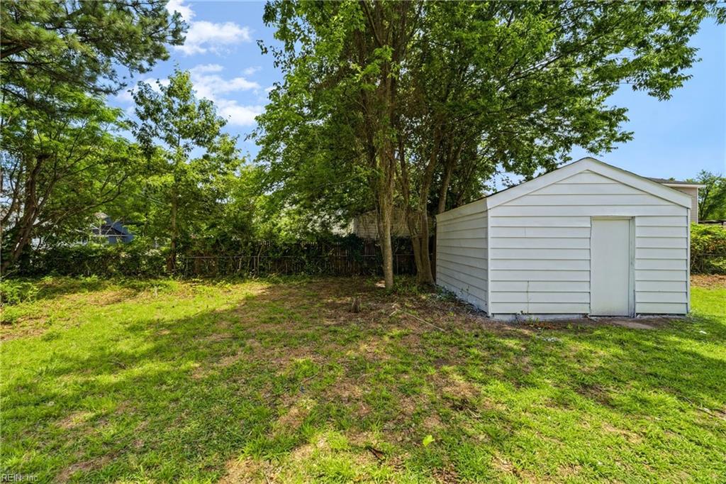 28 Hinton Ave Property Photo 22