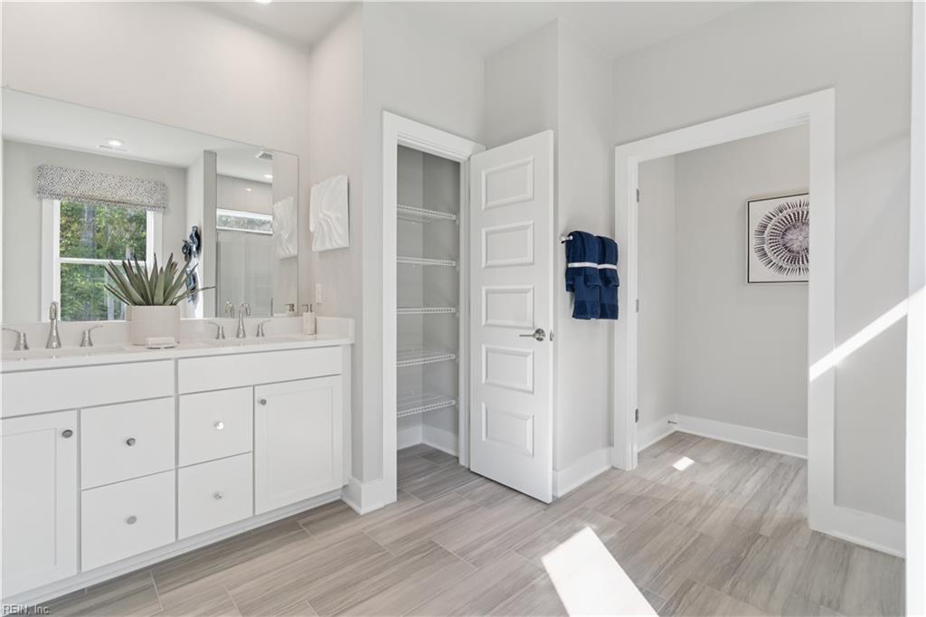 101 Pisces Dr Property Photo 14
