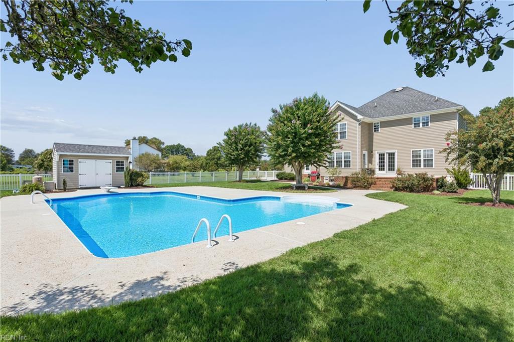 1733 Head Of River Rd Property Photo 3