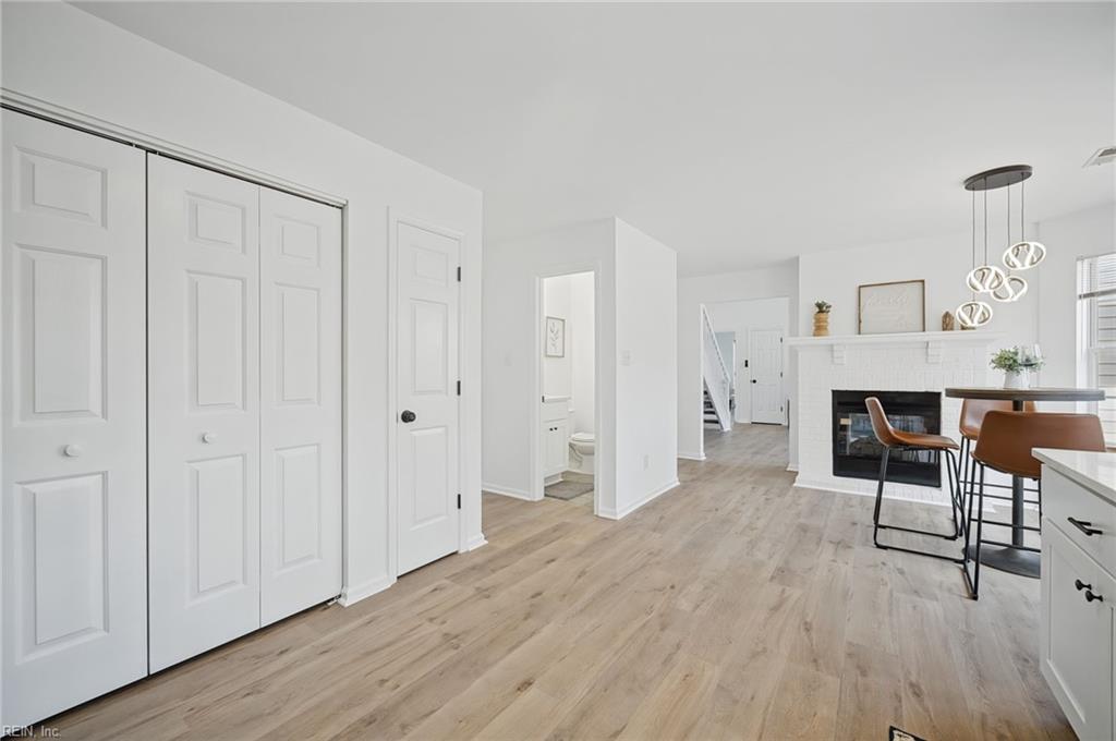 704 Woodcott Dr Property Photo 14