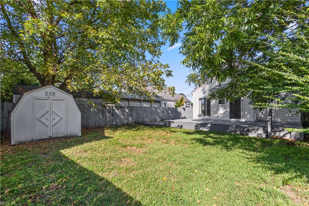 4833 Texas Ave Property Photo 30