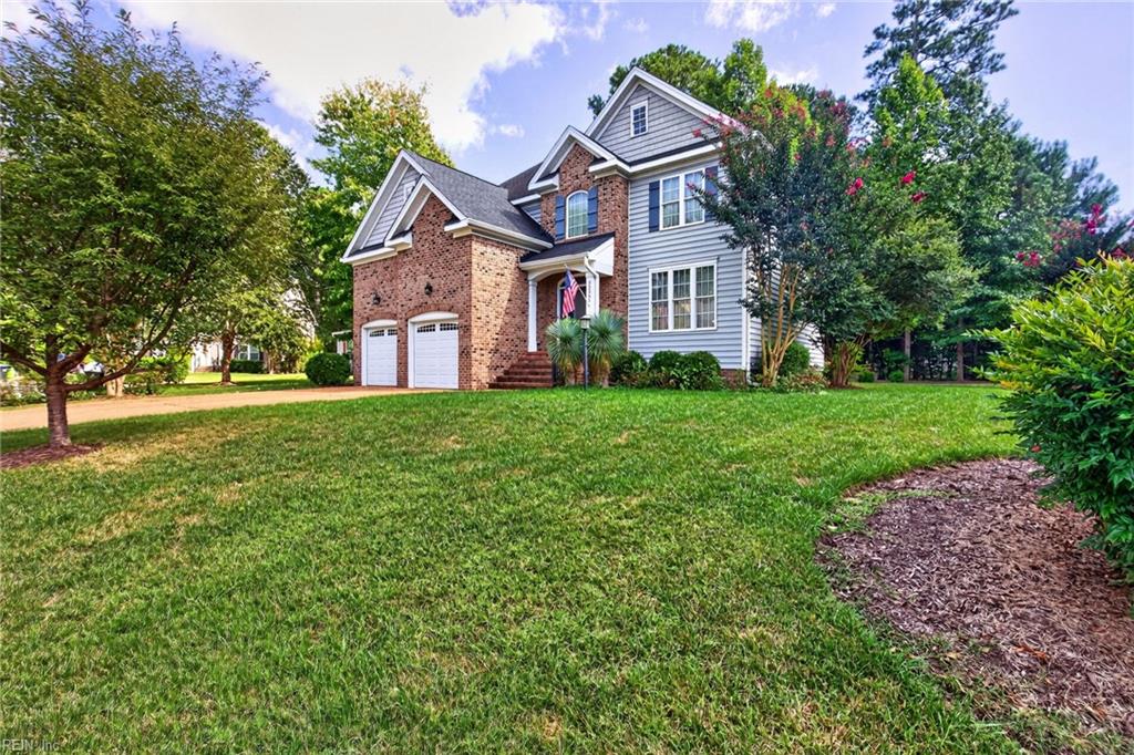 22361 Moss Creek Cir Property Photo 3