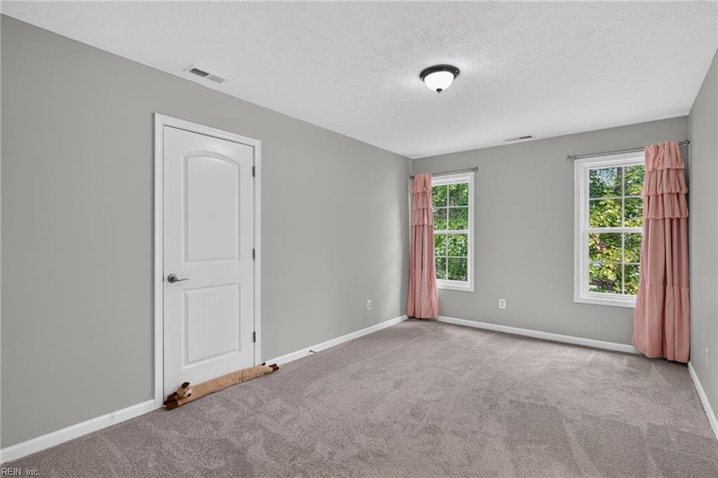 22361 Moss Creek Cir Property Photo 28
