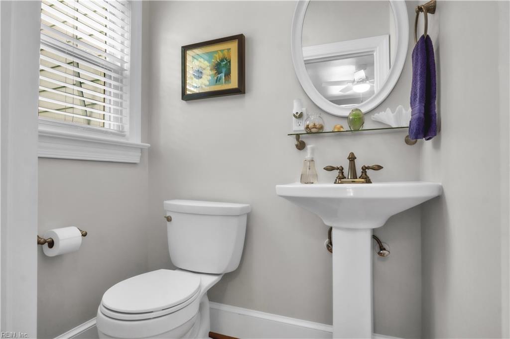 403 Harbor Dr Property Photo 20